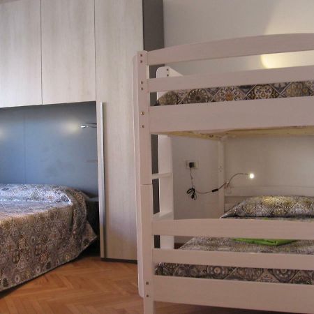 M1 Pasteur Holiday Home Милан Экстерьер фото